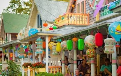 Illumination night at Martha’s Vineyard. I have many great prints for sale. Message me and let me know what you’re looking for! #marthasvineyard #oakbluffs #illumanationnight #gingerbreadhouses #fineartphotography #colorful #tradition