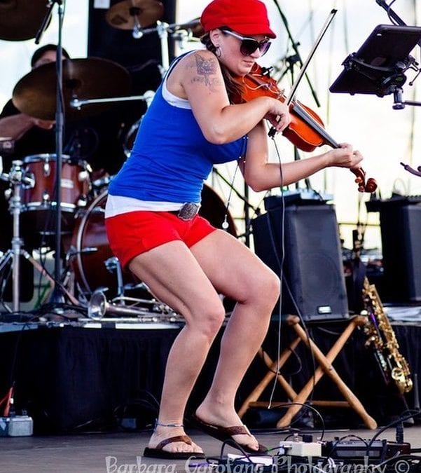 Need a music photo for your website or flyer? Message me, and let’s make it happen! #airplayband #feetofftheground #AliciaRuggiero #killershot #violinist #redwhiteblueapparel #quads #rockingit #musicphotography #bgarophoto.com #barbaragarofanophotography