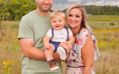 When’s the last time you had a family portrait taken? Don’t let the memories fade away. Message me and we can talk. #familyportraitphotographer #familytime #familyportrait #threemakesafamily #oneyearold #minnesota #drsteve #newmommy #lifeisgood️ #fieldofflowers #overcastskies