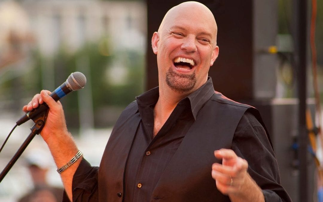 I just love candid shots. They’re sometimes hard to capture. I was standing at just the right spot when the lead singer turned towards the band, and I got this great smile. #musicphotography #leadsinger #jimtaft #candidphotography #allsmiles #southshorephotographer #livemusic #dannykleinsfullhouse #greatnightshow